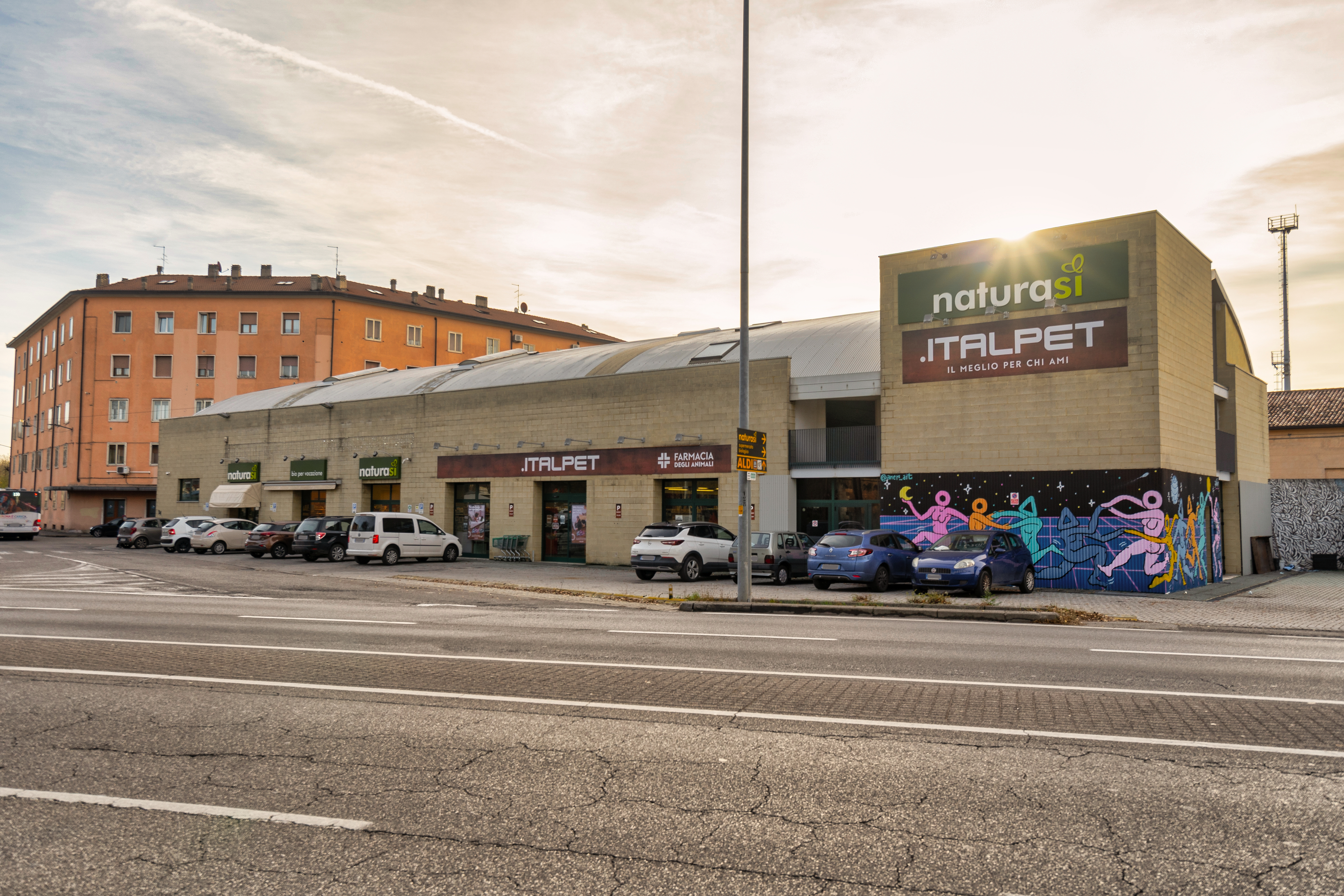 Immobile commerciale Italpet a reddito in vendita borgo venezia verona